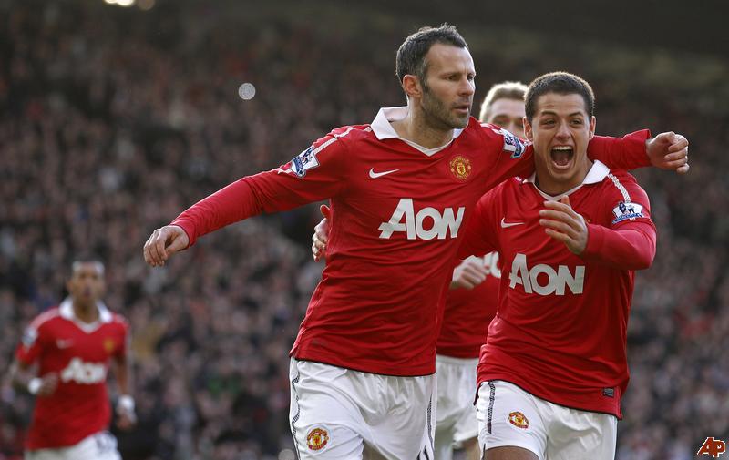 ryan-giggs-javier-hernandez