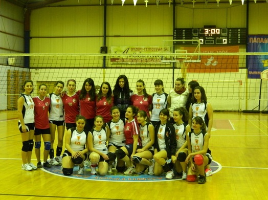 omilosvolleykoritsia2012-rodos