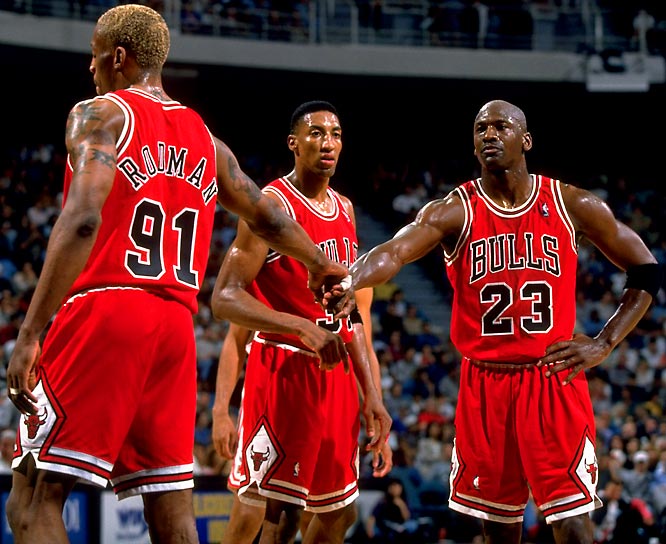 rodman-jordan-fistbump